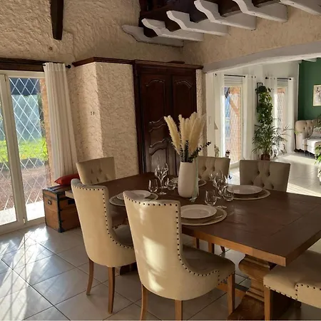 Nocleg ze śniadaniem Aux Papillons