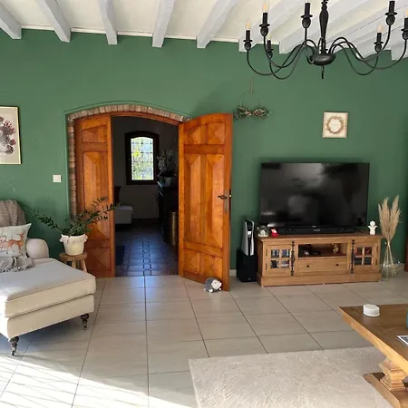 Aux Papillons Nocleg ze śniadaniem Vendat